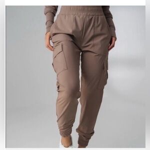 Vitality swift Cargo Joggers - Mocha